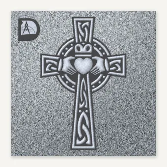 Claddagh Cross 2